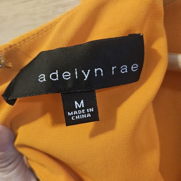 Size Medium Adelyn Rae Elegant Orange Sleeveless Dress - Picture 3 of 5